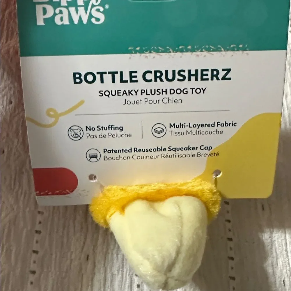 Zippy Paws Red Yellow Crusherz Chowlula Hot Sauce Plush Crinkle Dog Toy